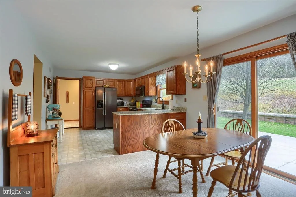 Photo of 615 SINGER LANE