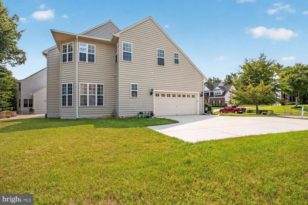 Photo of 6400 BARROW HOUSE DRIVE