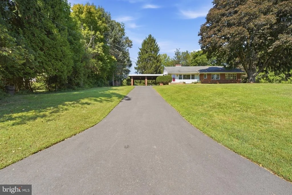 Photo of 600 MIDLAND ROAD