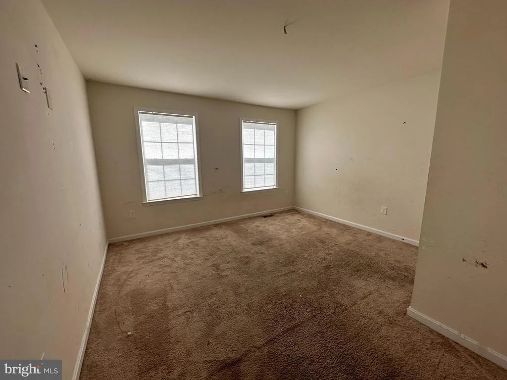 Photo of 7376 TOTTENHAM DRIVE