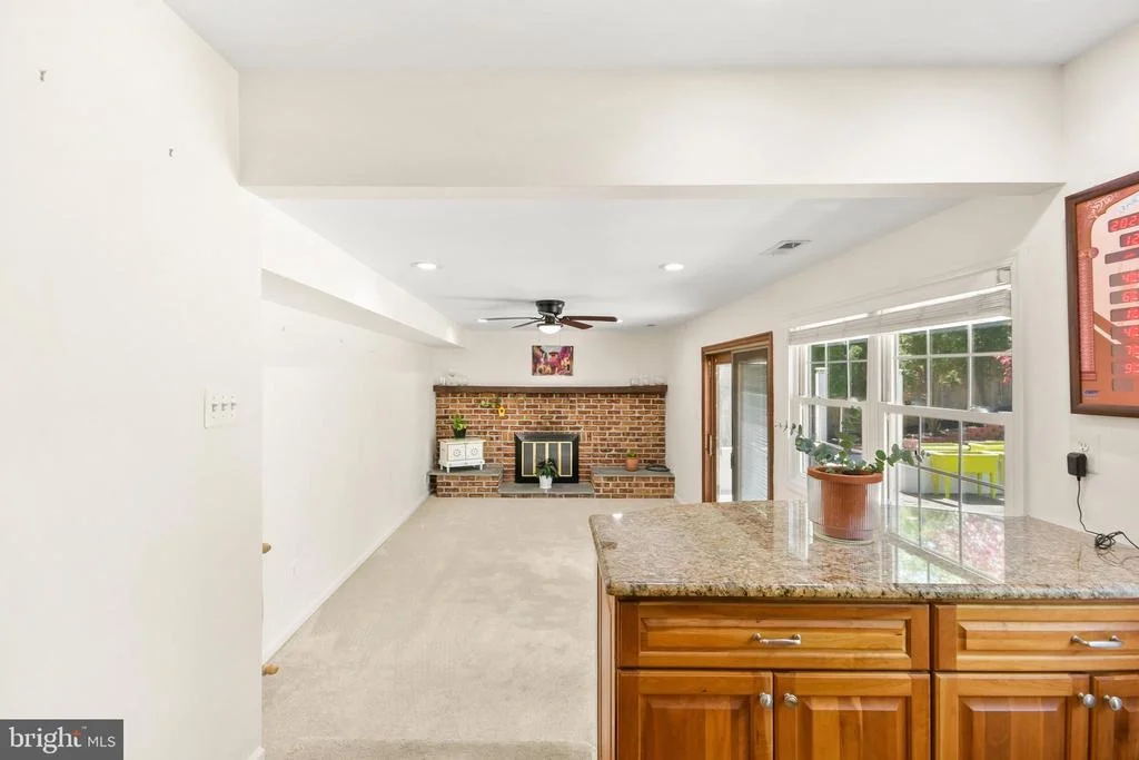 Photo of 24604 CUTSAIL DRIVE