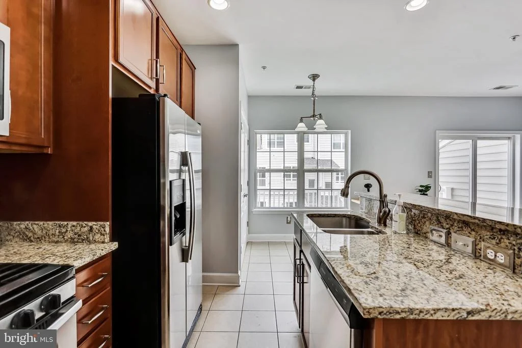 Photo of 19485 DOVER CLIFFS CIRCLE
