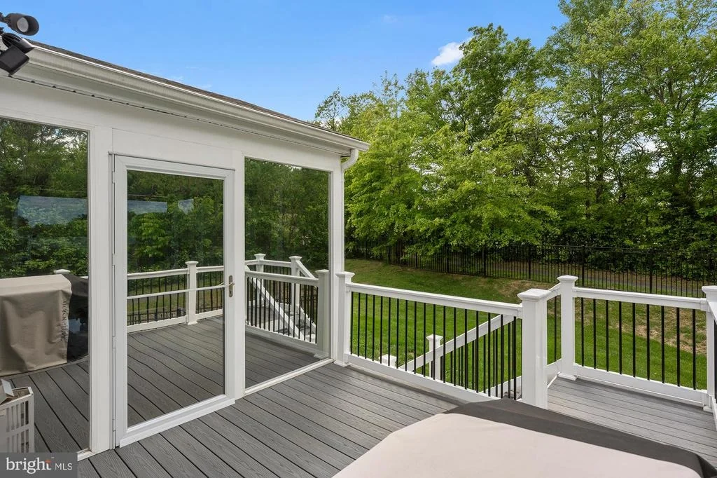 Photo of 821 BENTGRASS DRIVE