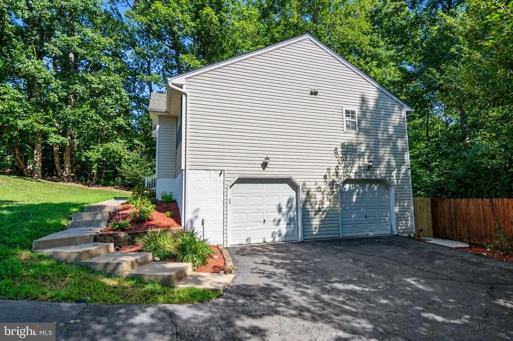Photo of 3 PALM DRIVE