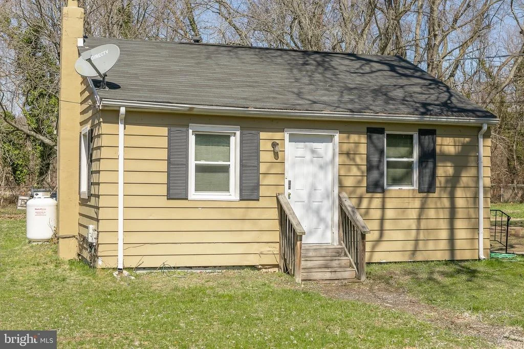 Photo of 97 LAMBDIN