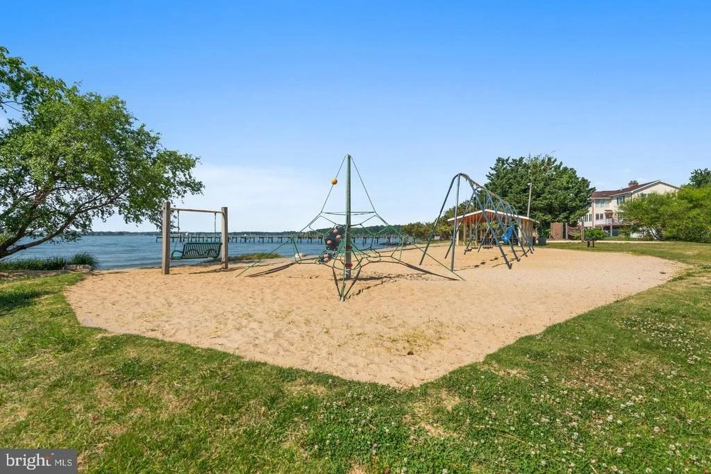 Photo of 109 SUNSET DRIVE