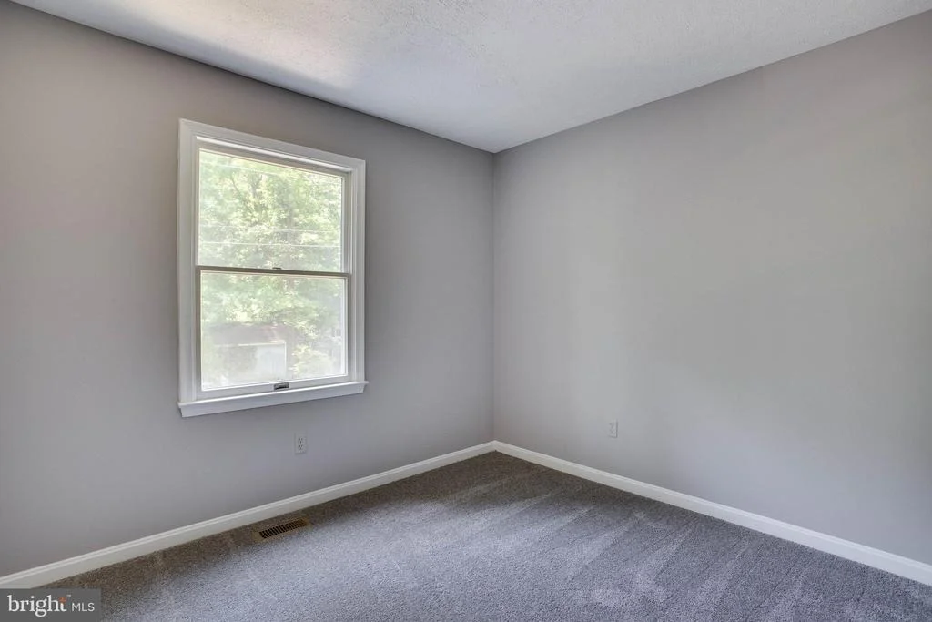 Photo of 730 OX BOW LANE