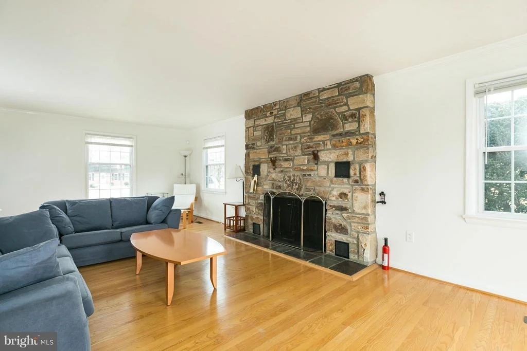 Photo of 9914 FREDERICK ROAD