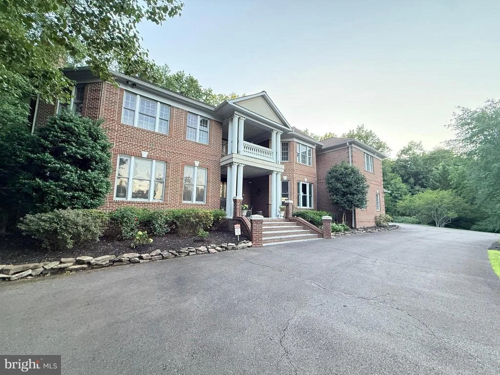 Photo of 6403 BURKE WOODS DRIVE