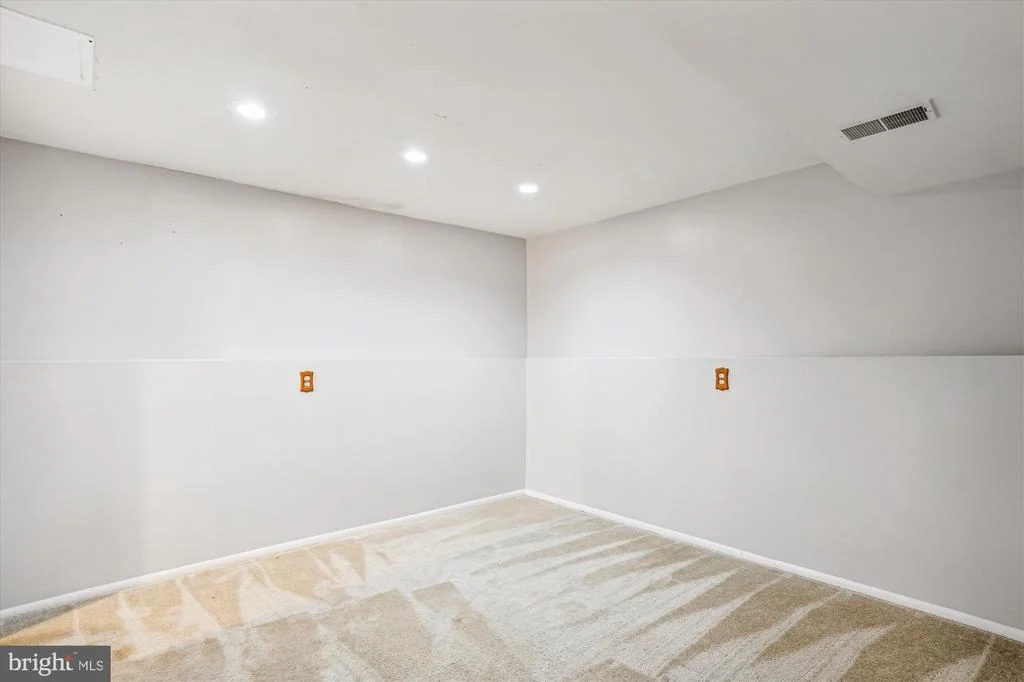 Photo of 19013 PERRONE DRIVE