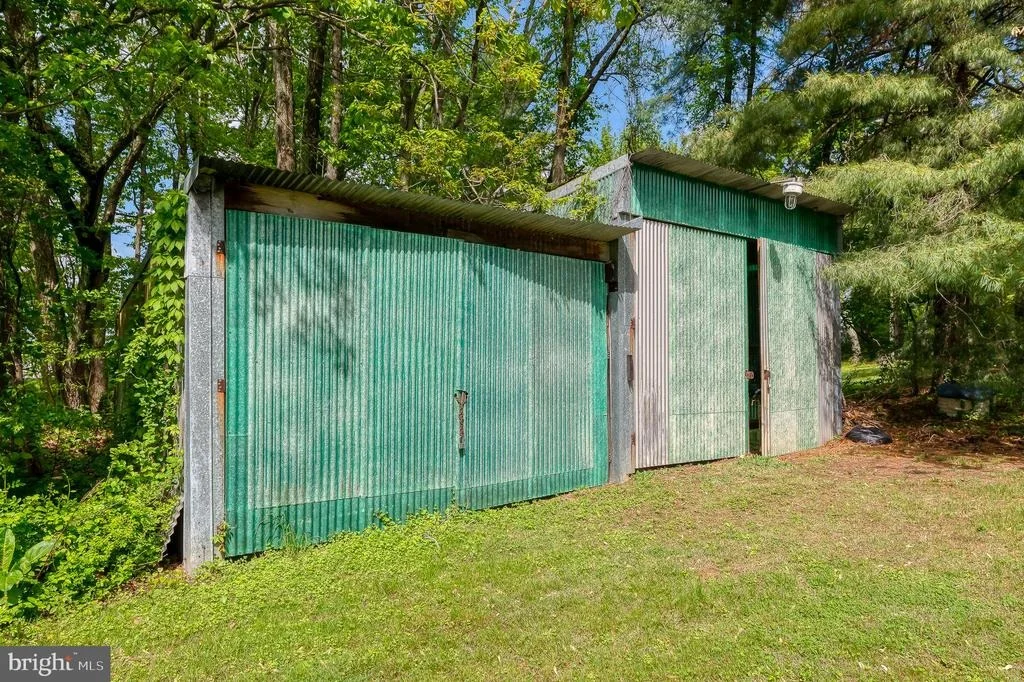 Photo of 710 MAGNOLIA ROAD