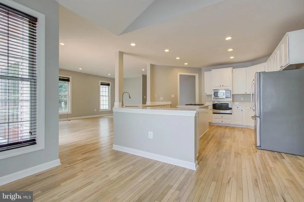 Photo of 301 NOVA COURT