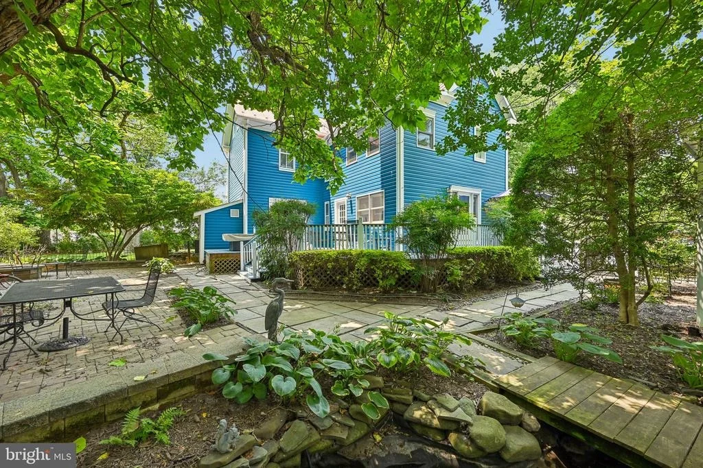Photo of 20925 CLARKSBURG ROAD