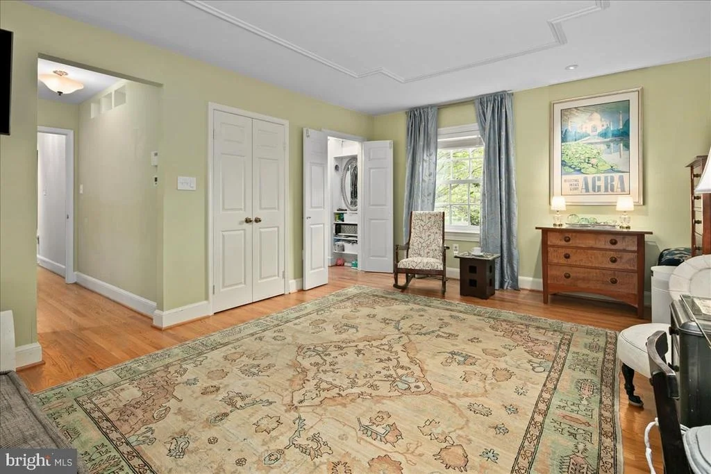 Photo of 9352 MOUNT VERNON CIRCLE