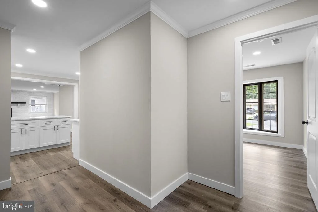 Photo of 12211 MALIN LANE