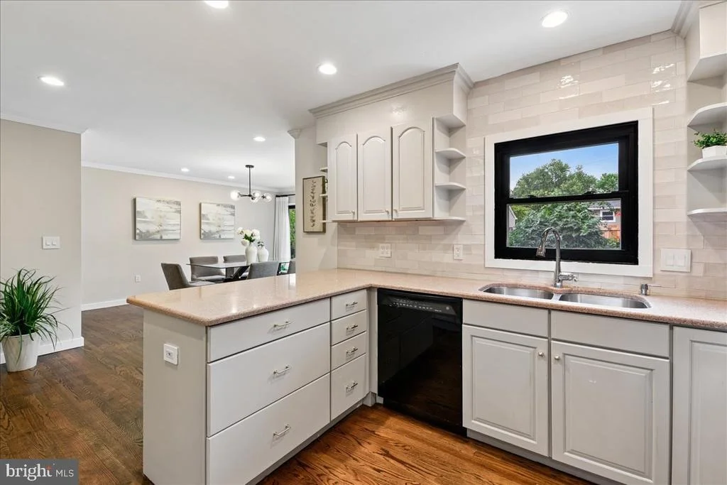 Photo of 222 SPRING GAP S