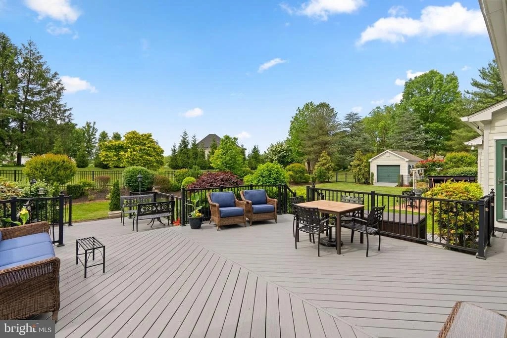 Photo of 21108 GOLF ESTATES DRIVE