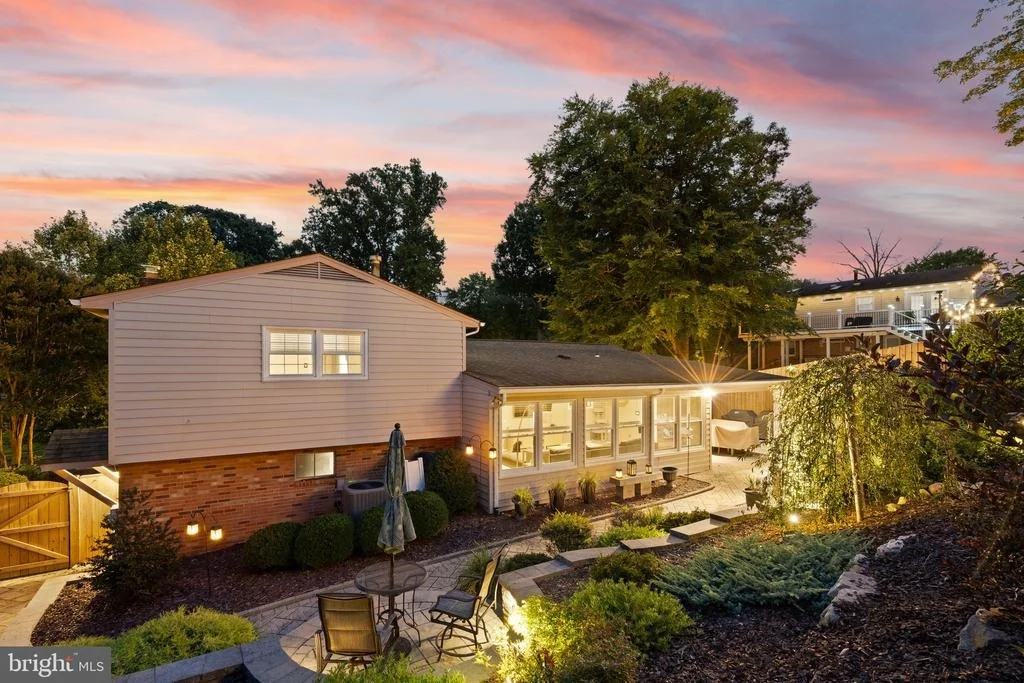 Photo of 8632 KERRY LANE