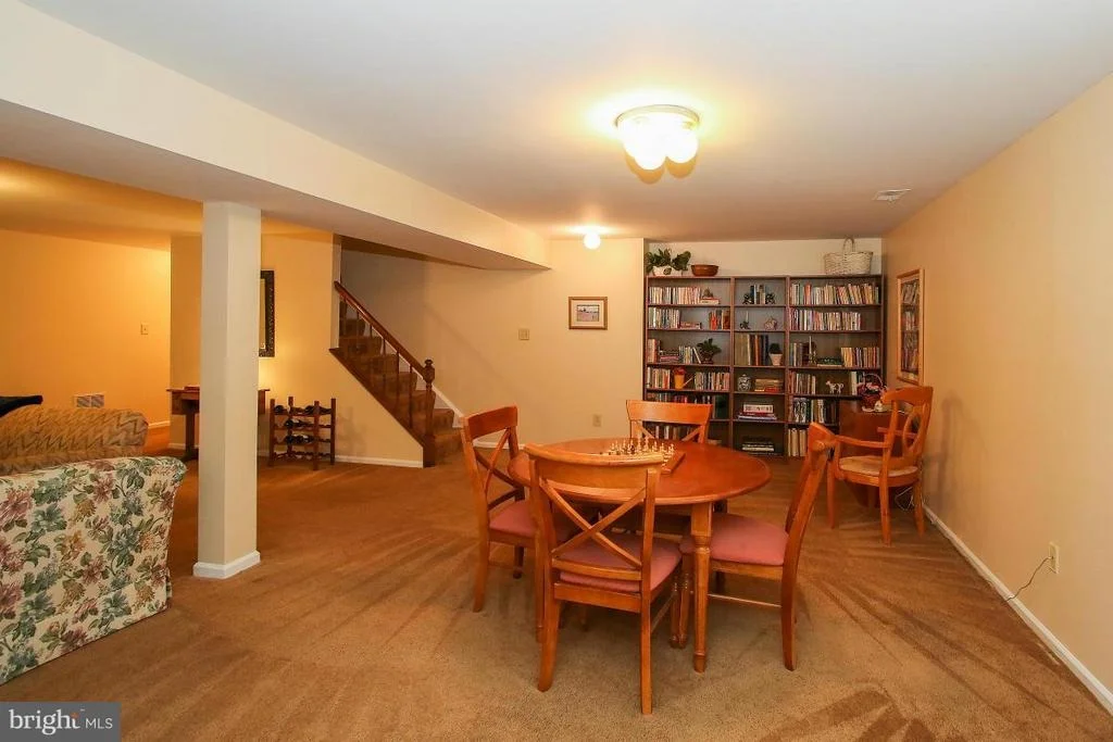 Photo of 11705 SPLIT TREE CIRCLE
