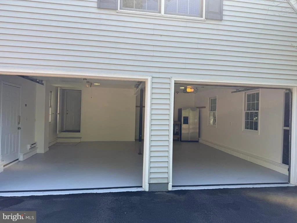 Photo of 1022 HARBOR DRIVE