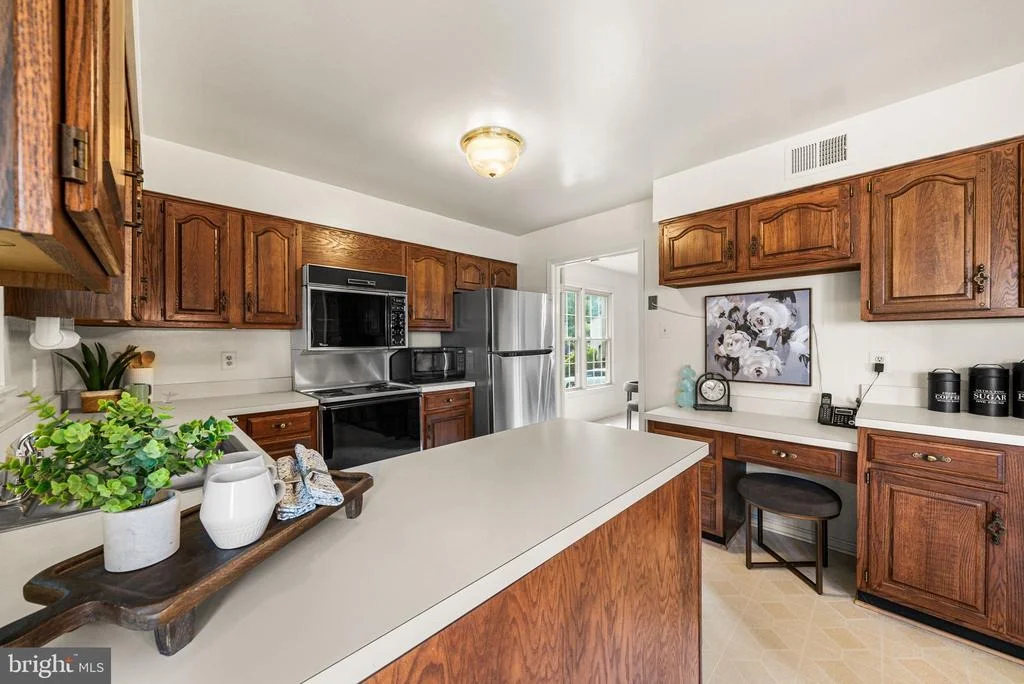 Photo of 6011 BURNSIDE LANDING DRIVE