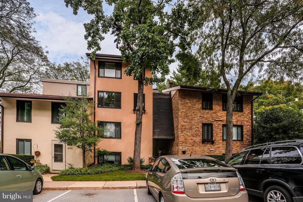 Photo of Unit 6 at 10111 WINDSTREAM DRIVE