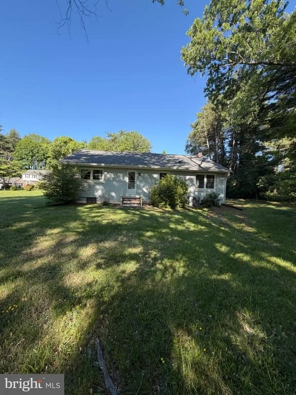 Photo of 1509 DUVALL ROAD