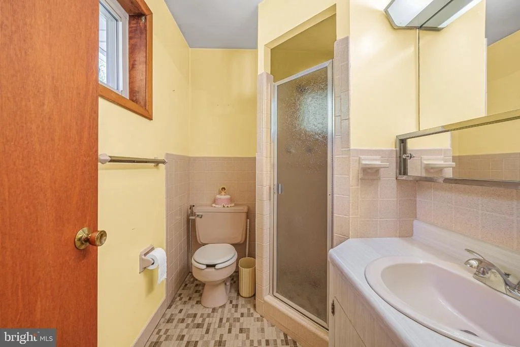 Photo of 1031 TRACY DRIVE