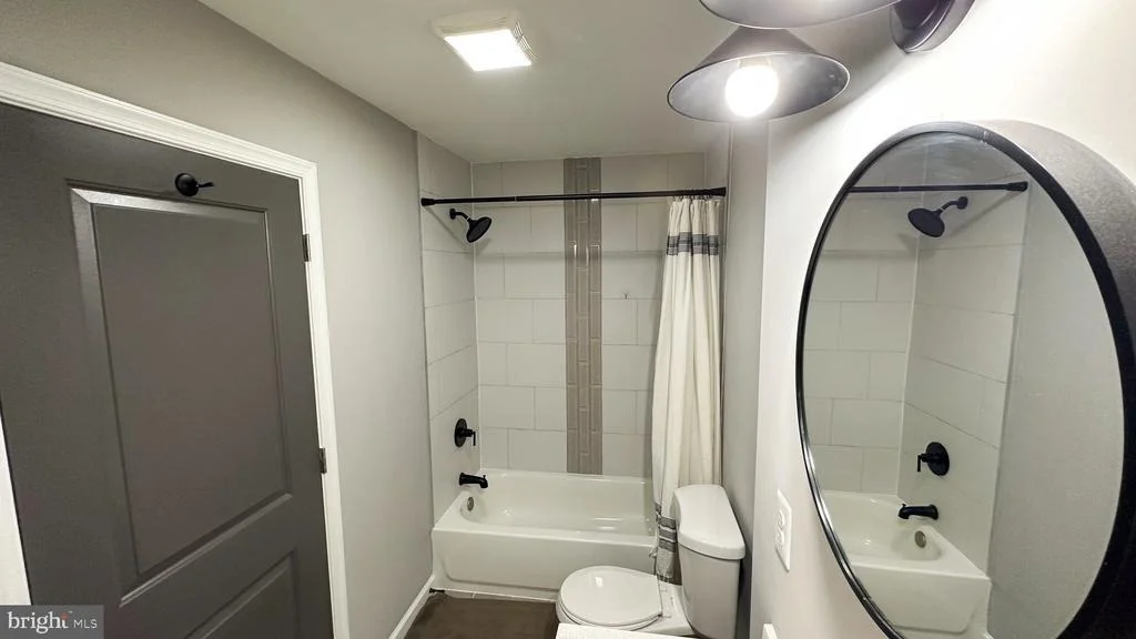 Photo of 303 GREEN DRIVE