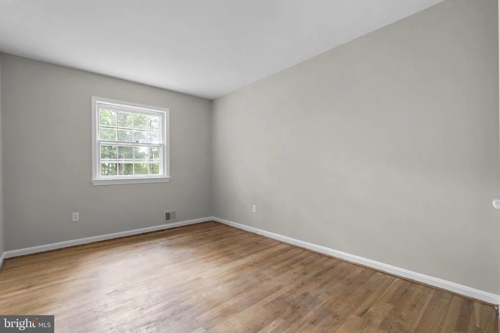 Photo of 1585 KIMBLEWICK ROAD