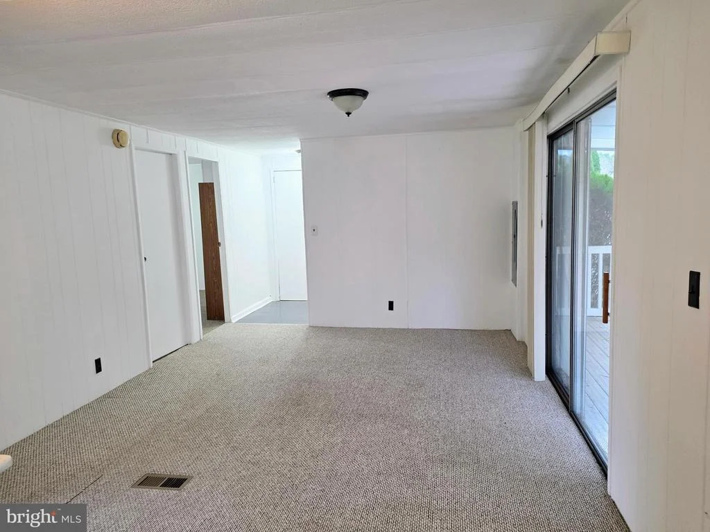 Photo of 5 SUSAN DRIVE