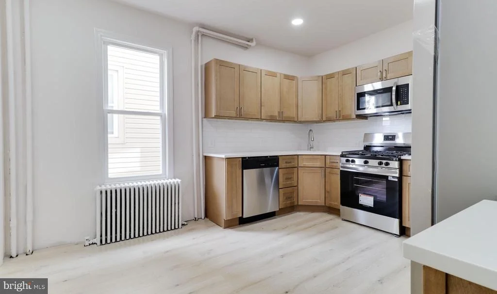 Photo of 236 N BROADWAY