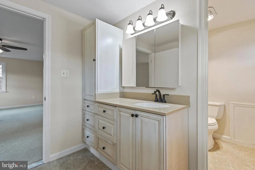 Photo of 3011 BONVIEW LANE