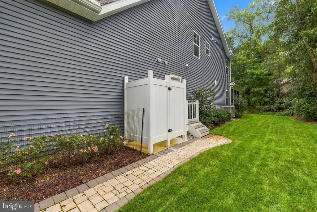 Photo of 16 BAY REACH