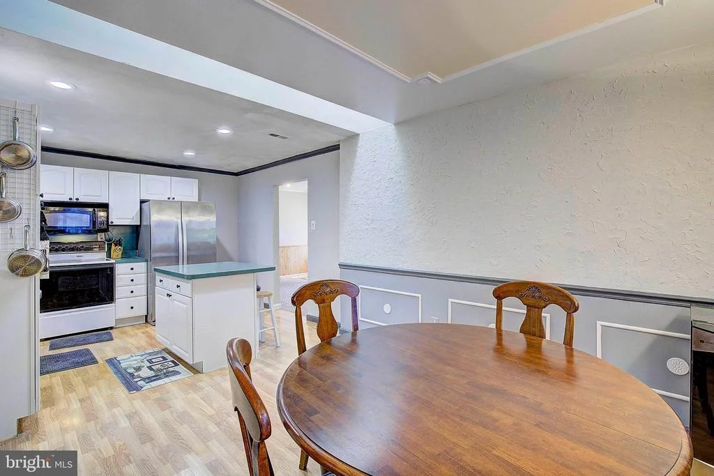 Photo of 706 KINGFISHER ROAD