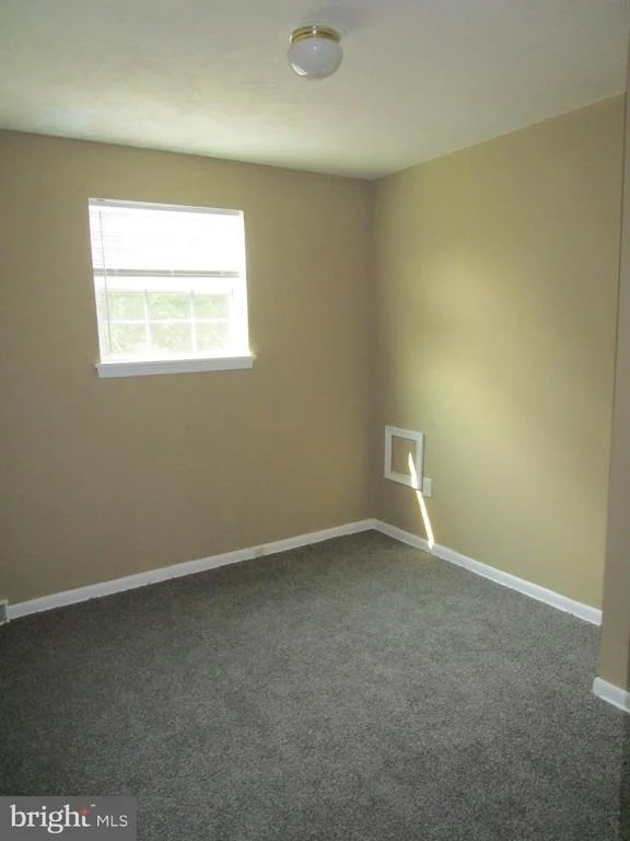 Photo of 791 MILLER DRIVE