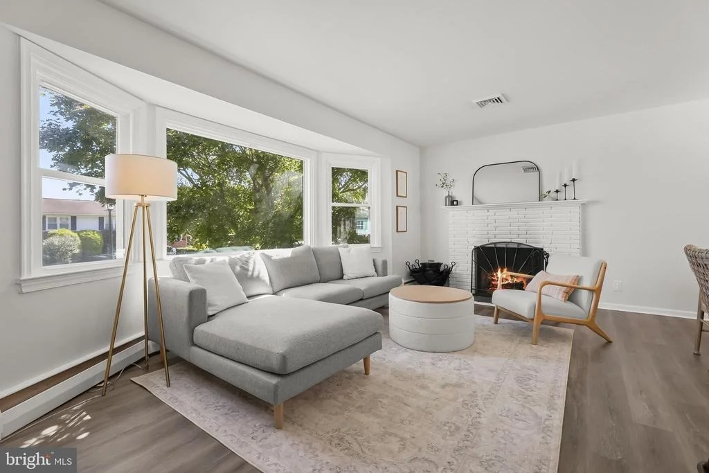 Photo of 906 SOUTHWICK DRIVE