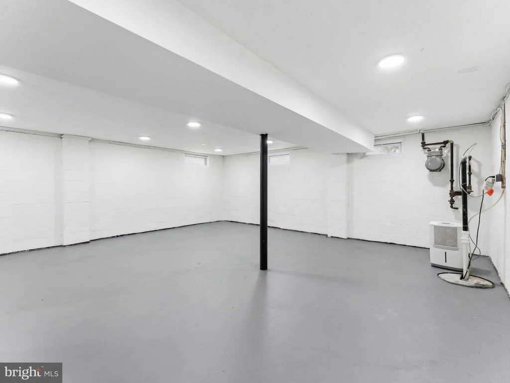 Photo of 206 RAMBLEWOOD