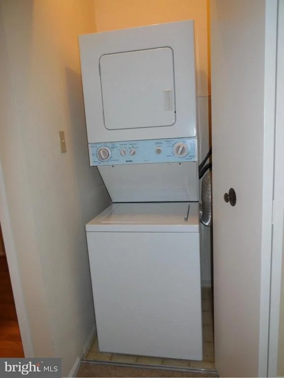 Photo of Unit 1223 at 15101 INTERLACHEN DRIVE