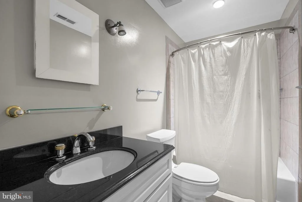 Photo of 8025 RIVERSIDE DRIVE