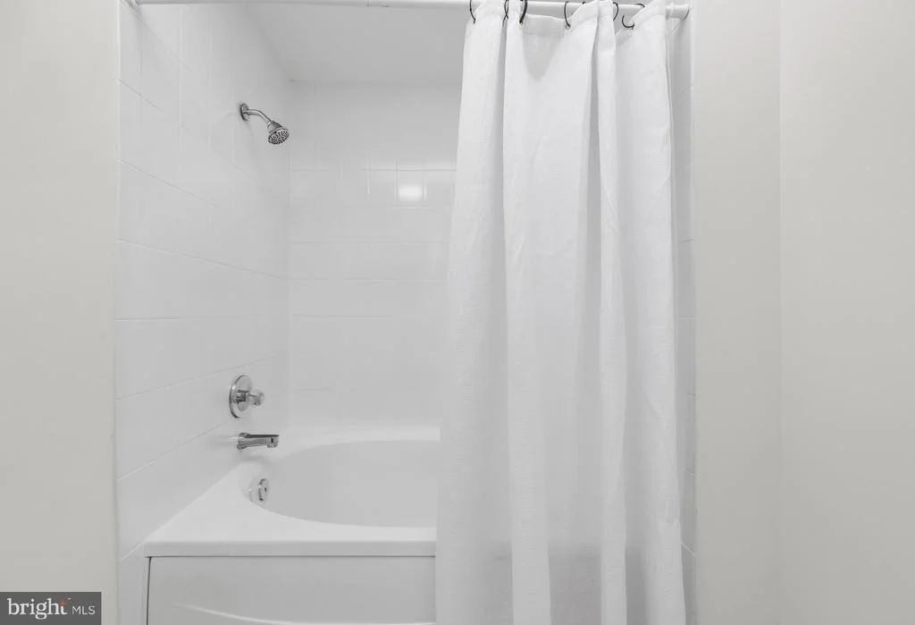Photo of 8003 CARLSON