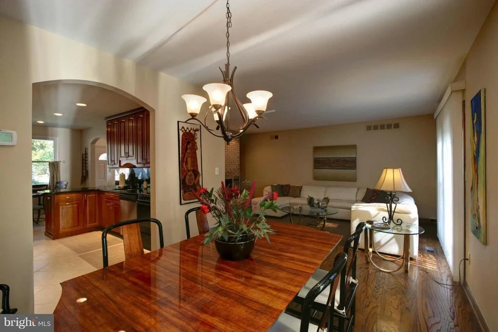 Photo of 6148 CAMELBACK LANE