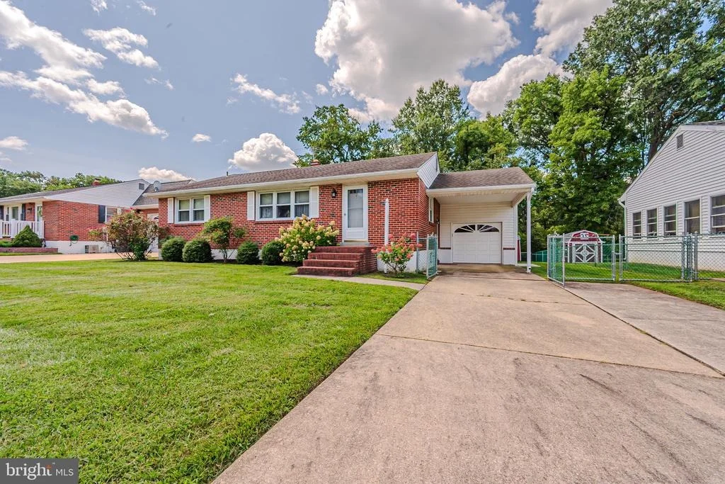Photo of 35 DAWES DRIVE