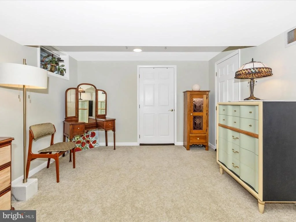 Photo of 16 KLINE BOULEVARD