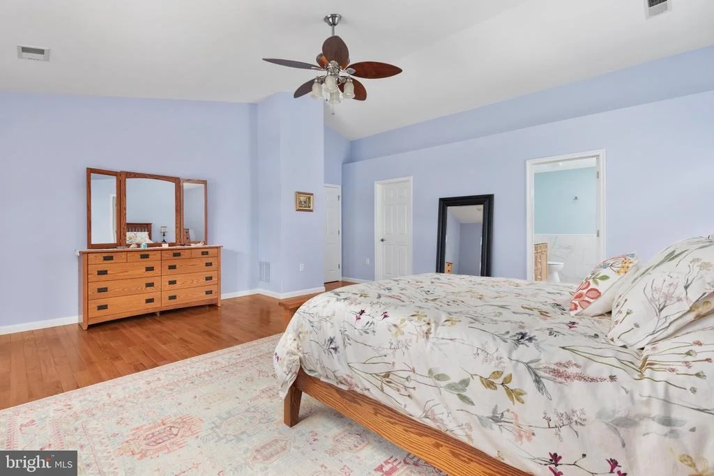 Photo of 922 WAYNE DRIVE