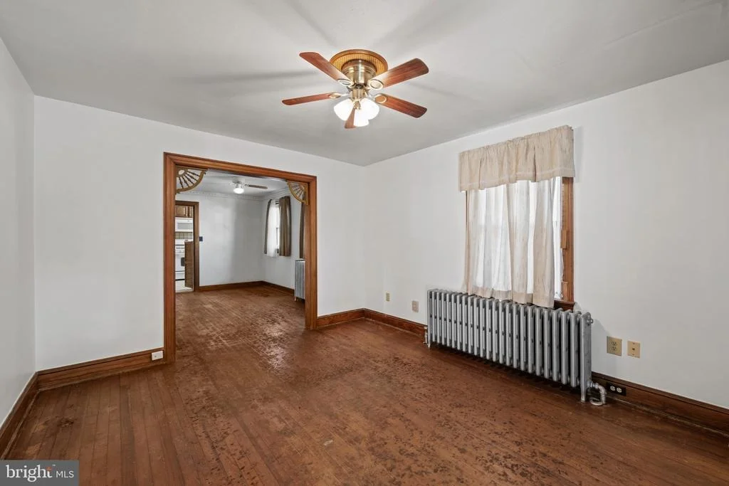 Photo of 150 BOND STREET