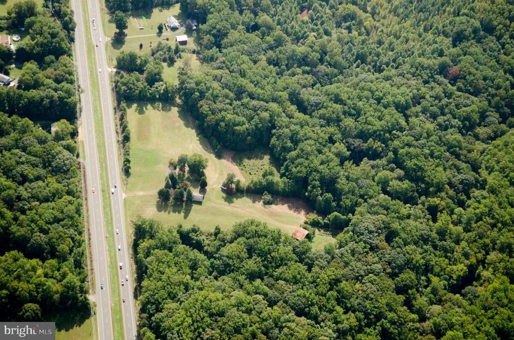 Photo of 8501 CRAIN HIGHWAY