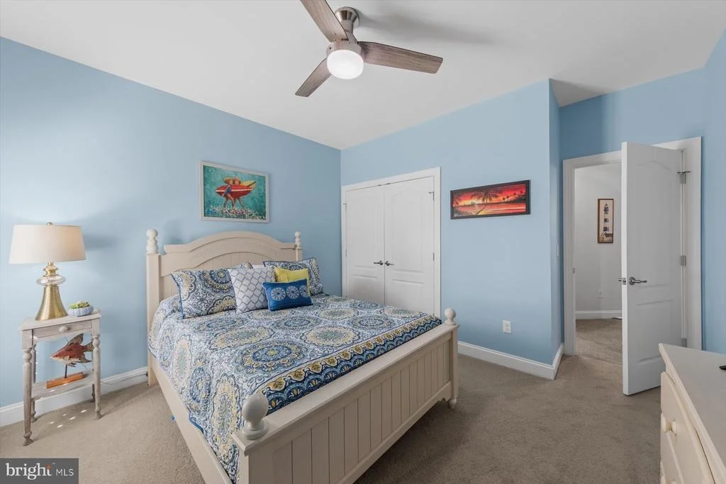 Photo of 24860 MISTLETOE DRIVE
