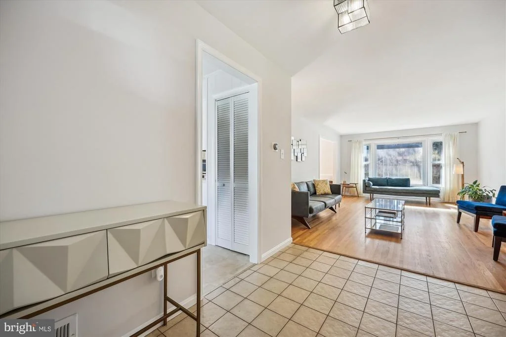 Photo of 2 LOCKSLEY COURT