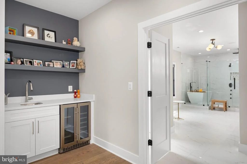Photo of 6933 ESPEY LANE